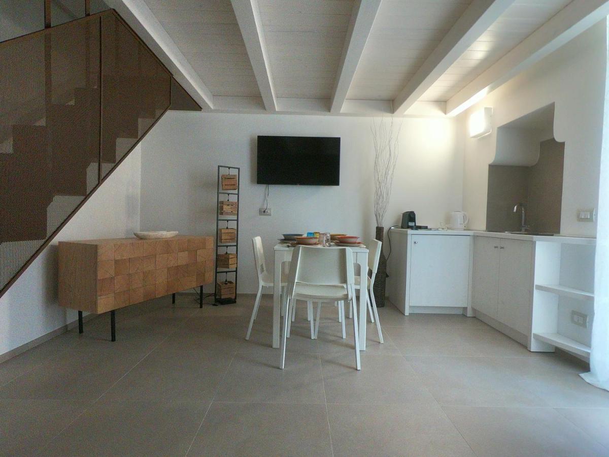 Atropo 114 Apartment Полиняно а Маре Екстериор снимка